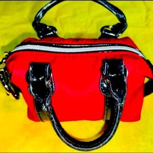 Mini keychain purses - red